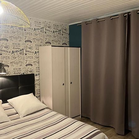 Hotel Du Nord Chambres Familiales Fontaines  エクステリア 写真