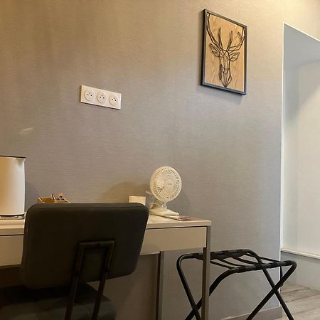 Hotel Du Nord Chambres Familiales Fontaines  エクステリア 写真